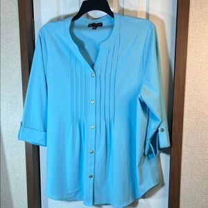 Elegant Light Blue Button-Down Shirt
